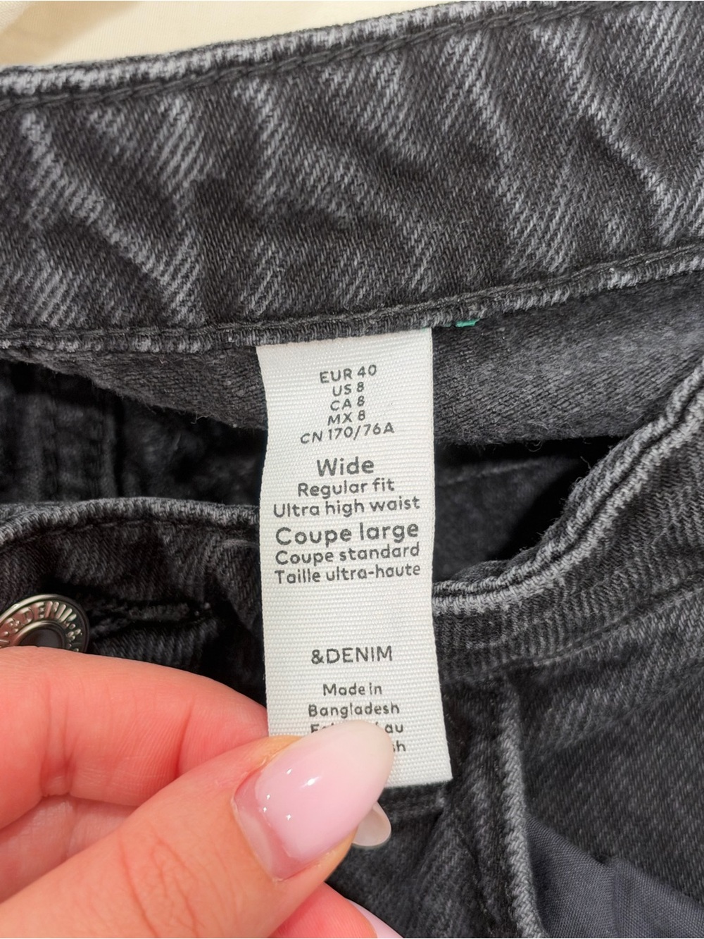 H&M jeans - Picture 3 of 3